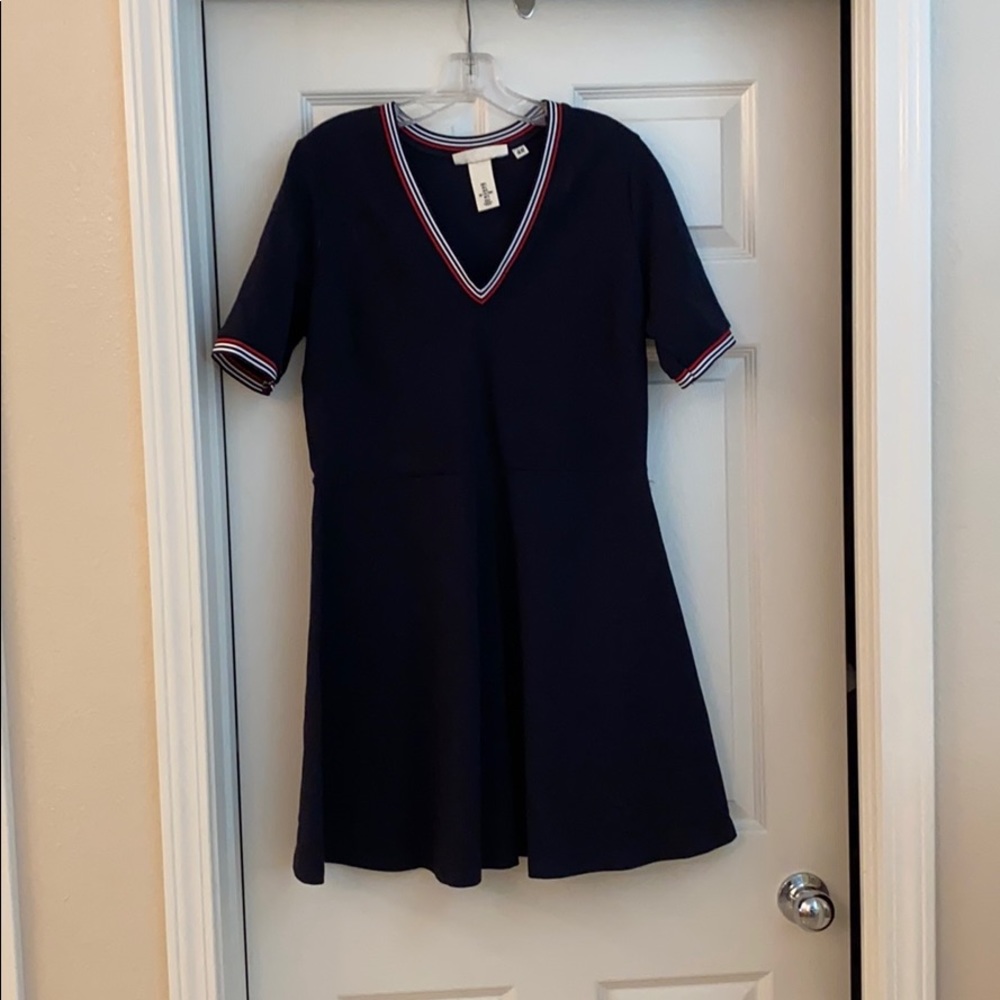 Navy dress large